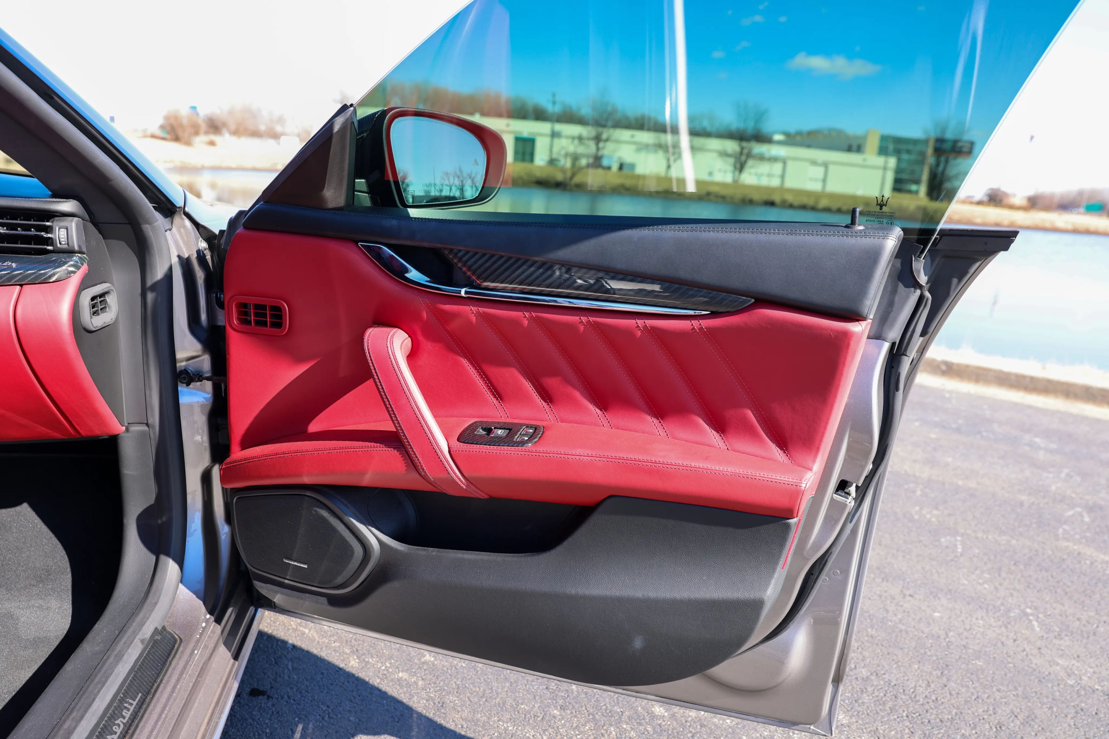 car-image-034