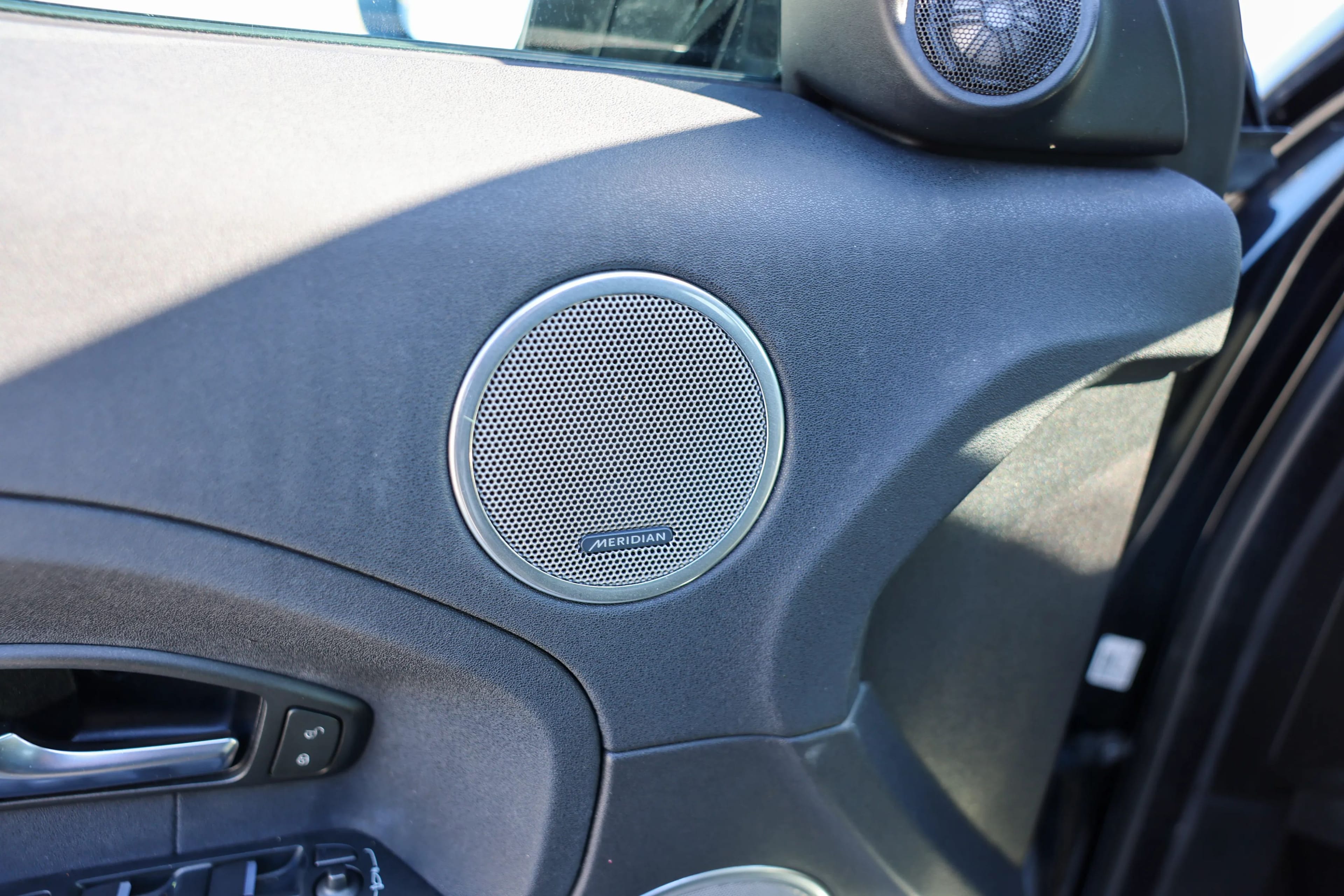 car-image-019