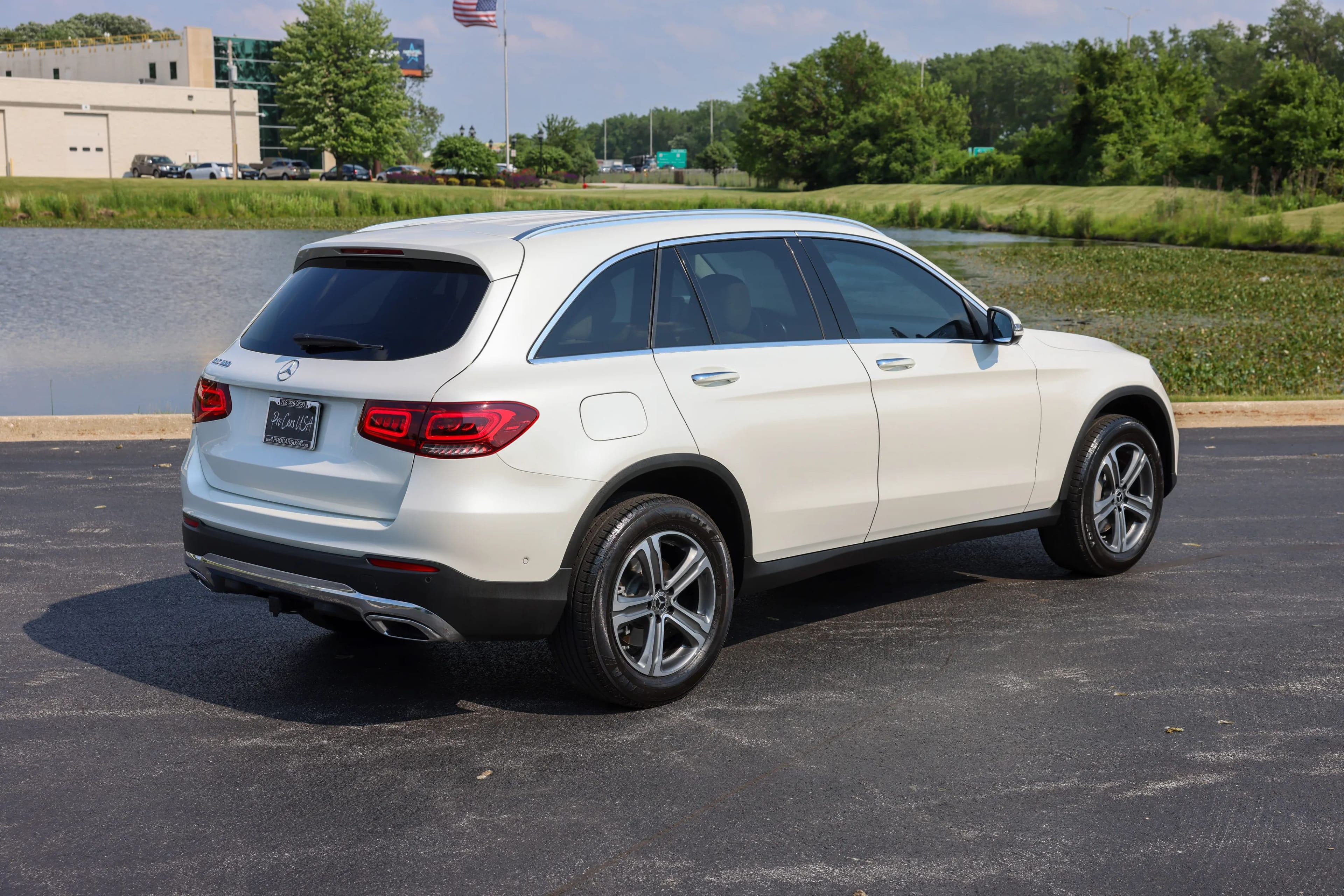 car-image-08