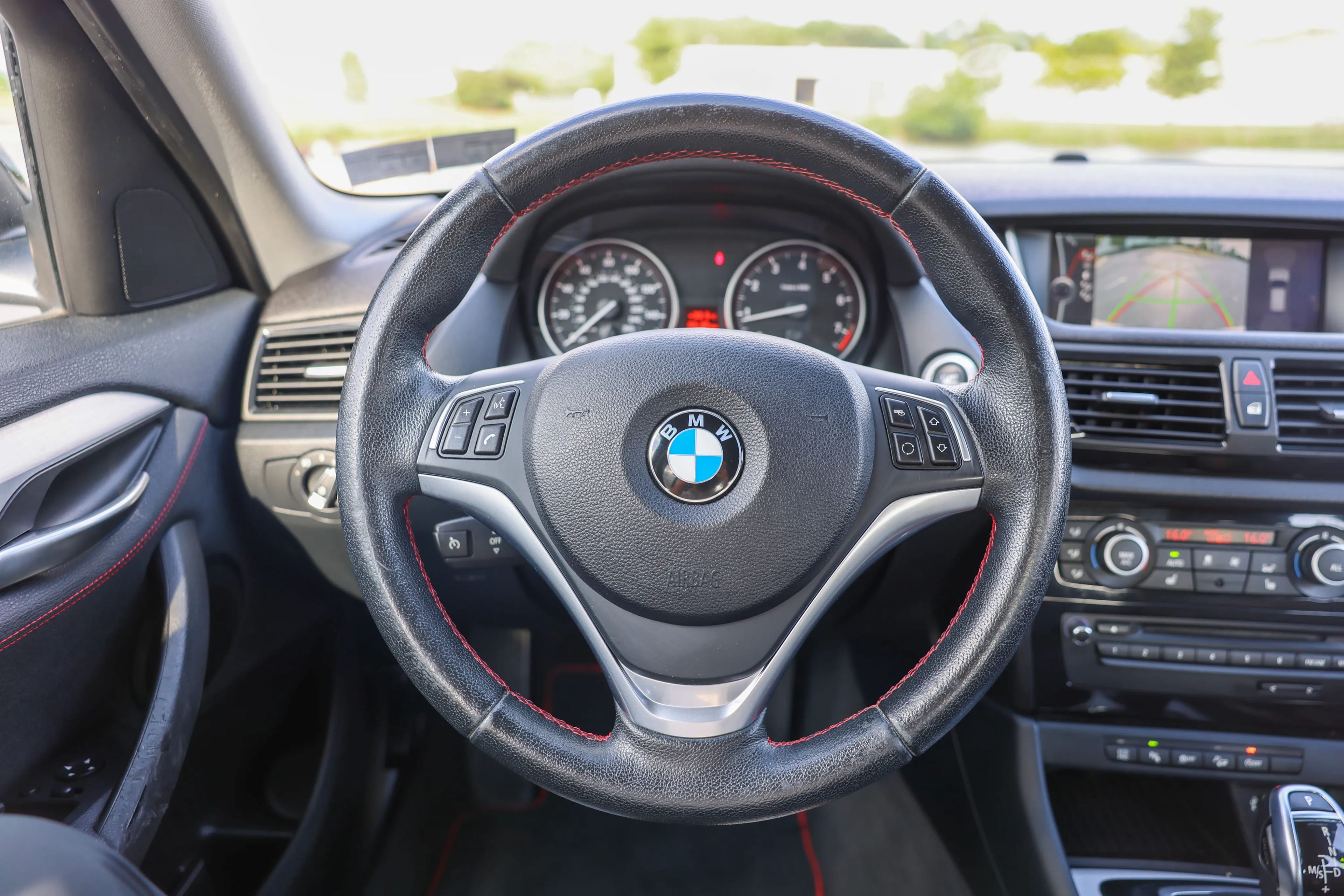 car-image-018