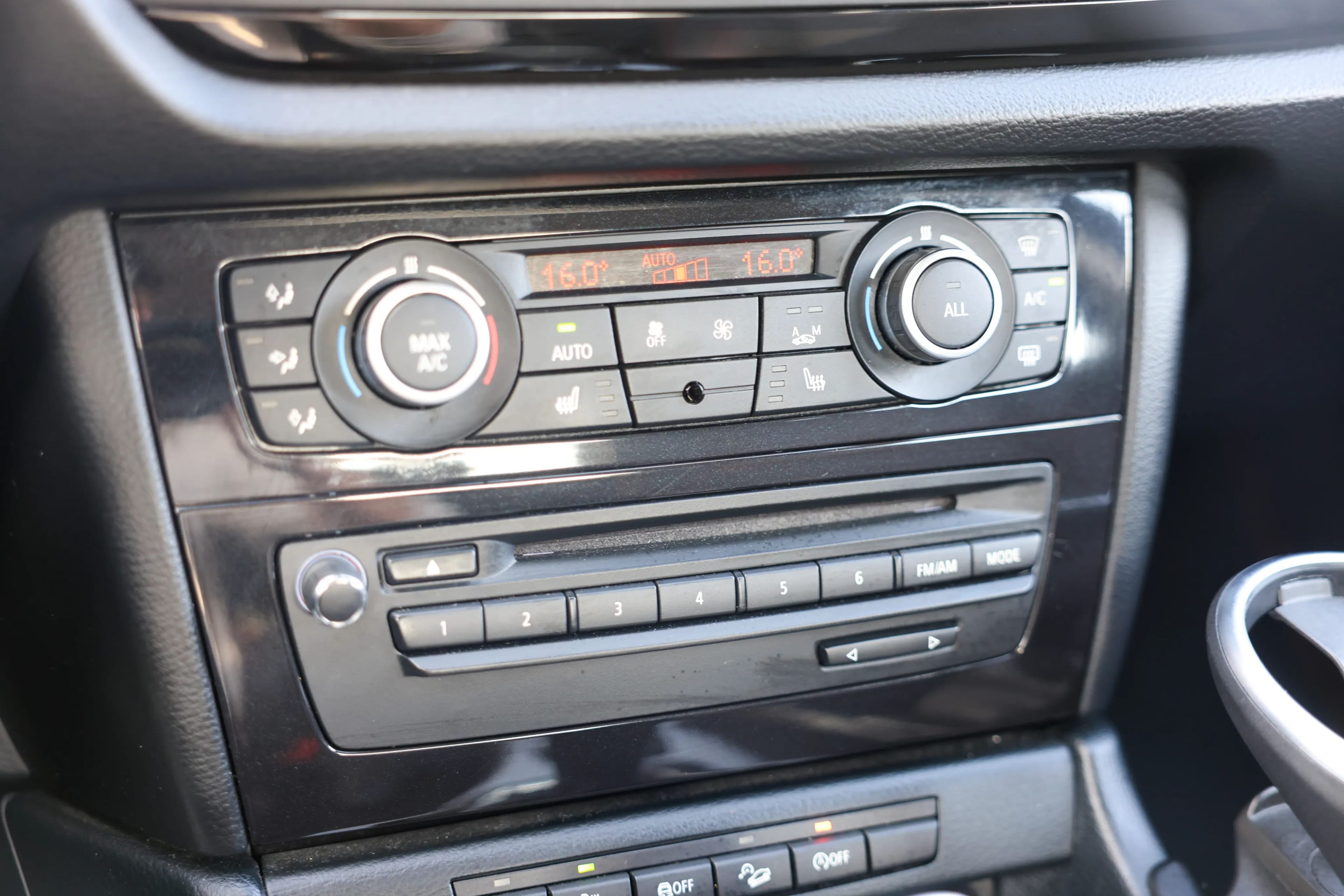 car-image-022