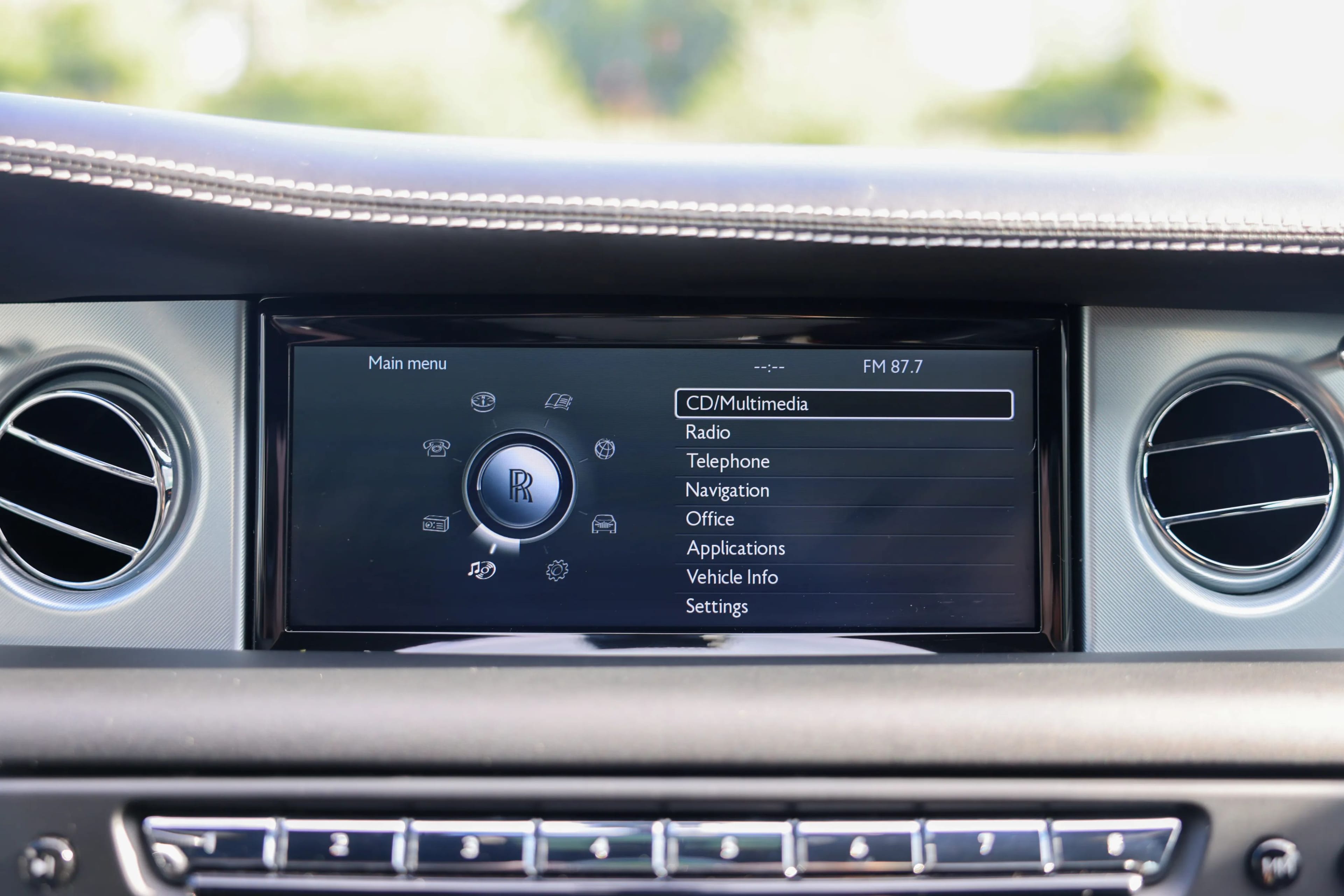 car-image-023