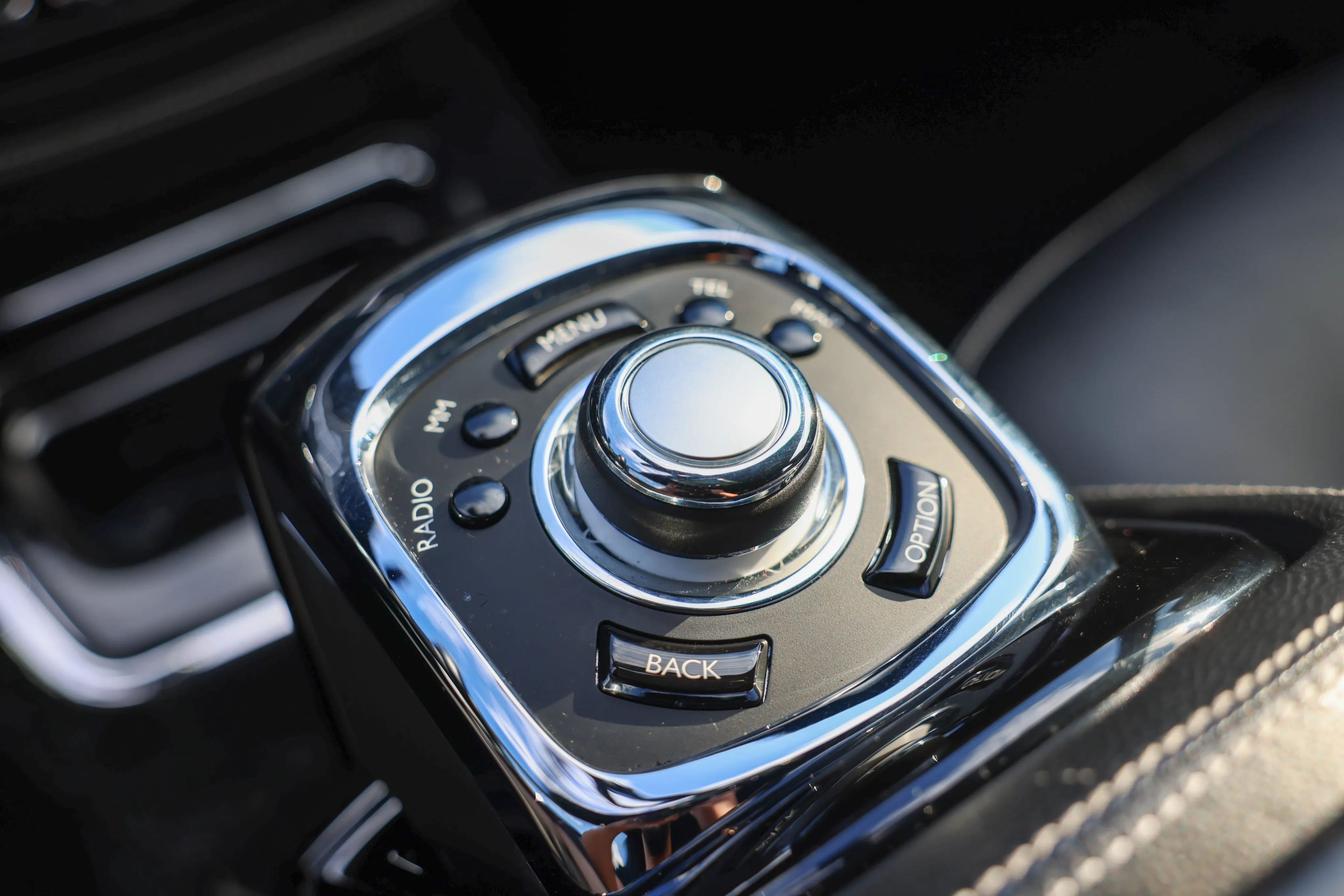 car-image-026