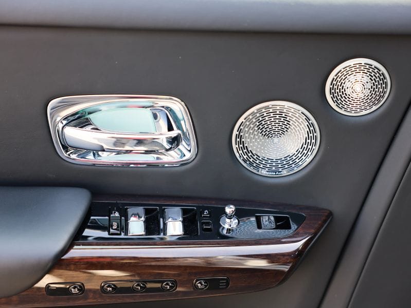 car-image-018