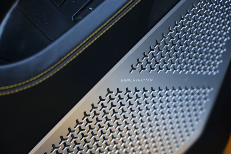 car-image-022