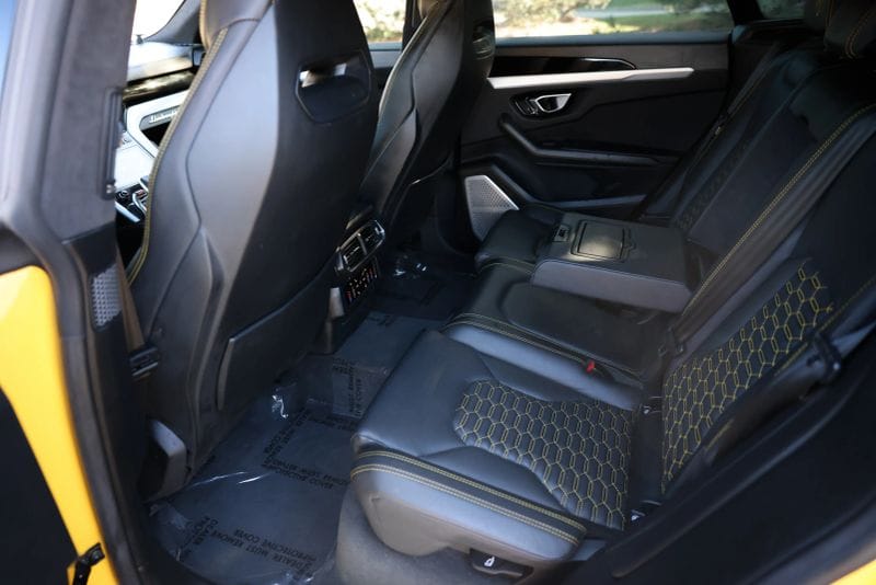 car-image-032