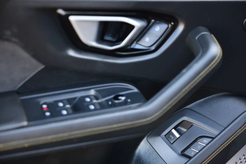 car-image-041