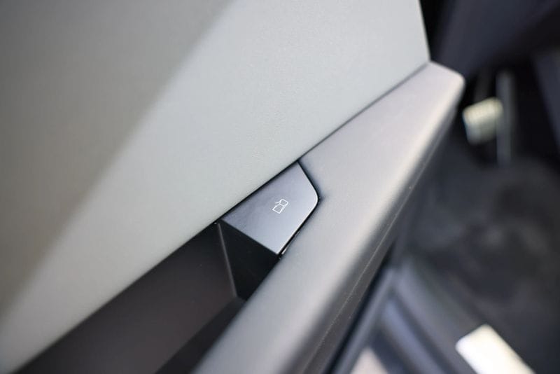 car-image-019