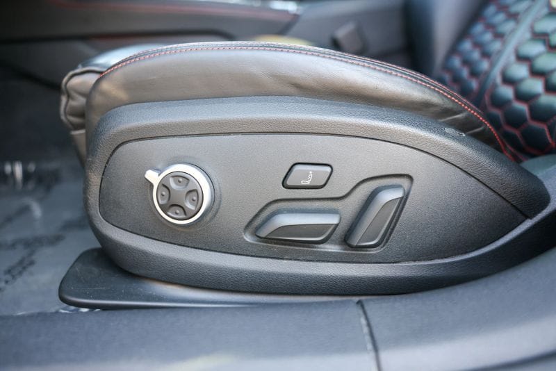 car-image-019