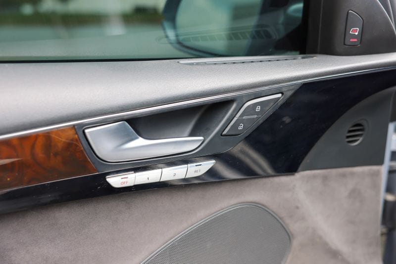 car-image-014