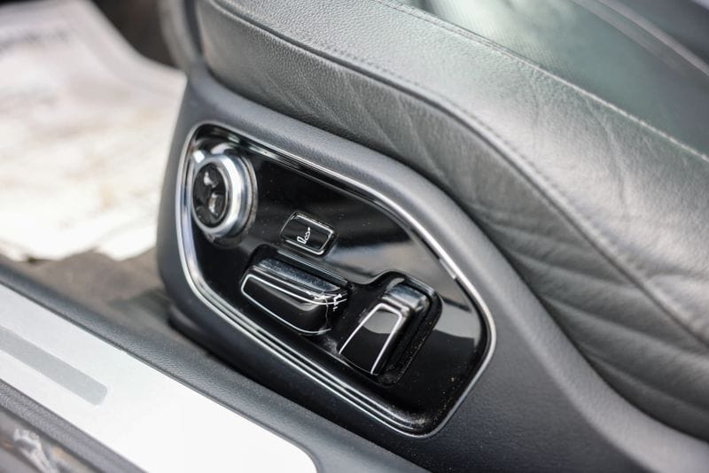 car-image-017
