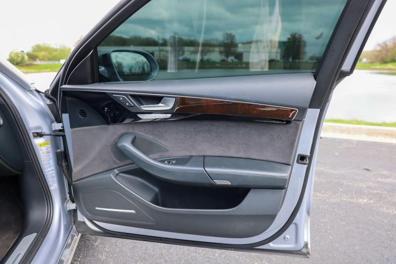 car-image-034