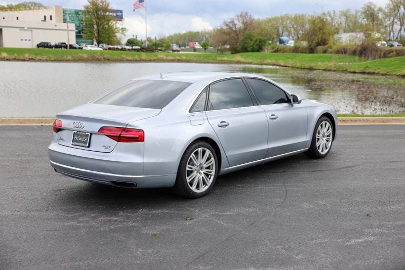 car-image-08