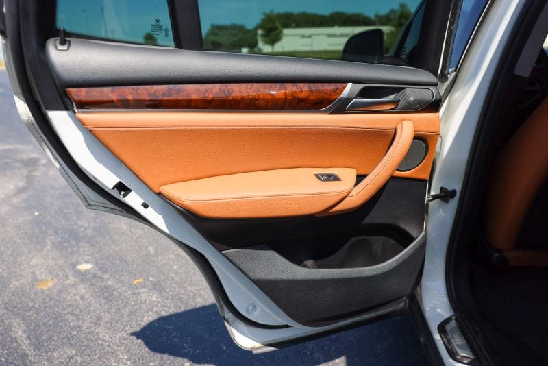 car-image-027